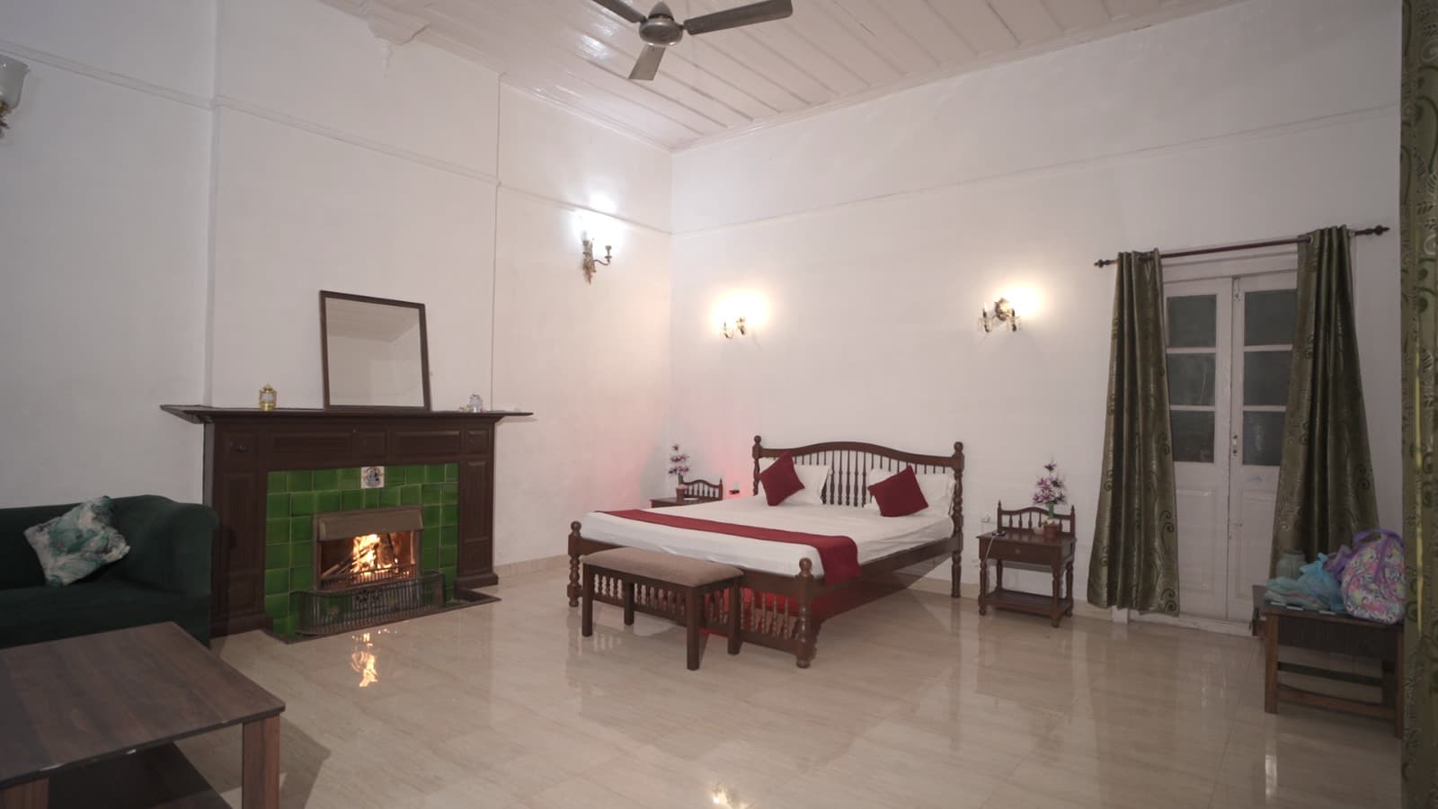 Organic Garden Dining