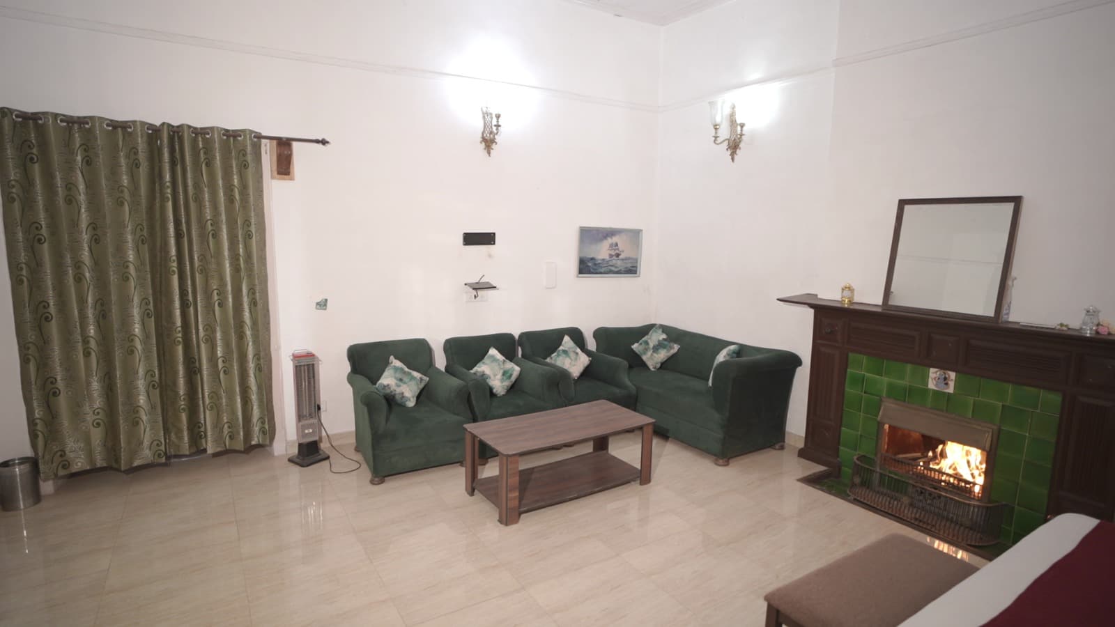 Deluxe Heritage Room